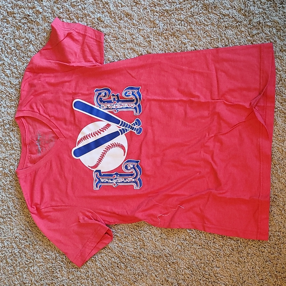 Spira and Style Medium Love Baseball T-shirt